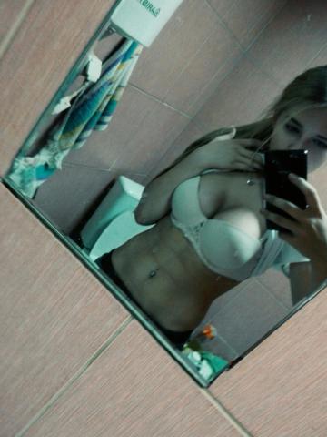 Юна
